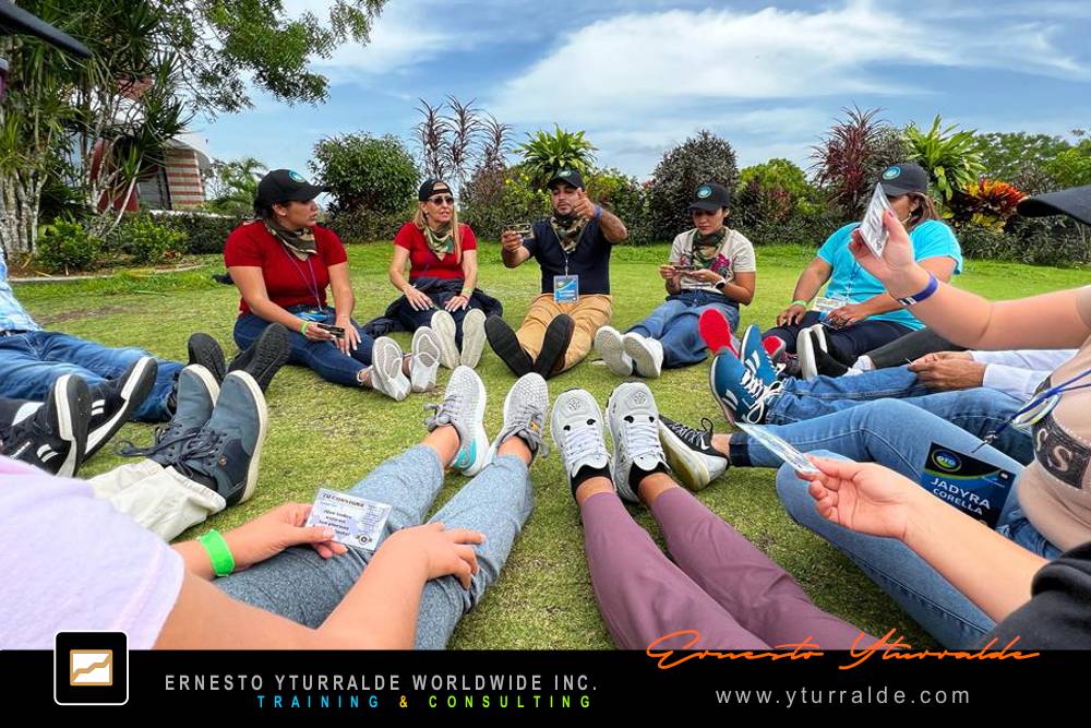 Equipo directivo construyendo compromiso y visión compartida